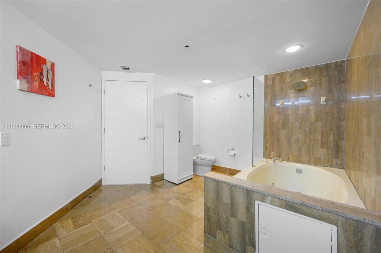 1581 Brickell Ave, Unit 2005, Miami, FL 33129 Photo