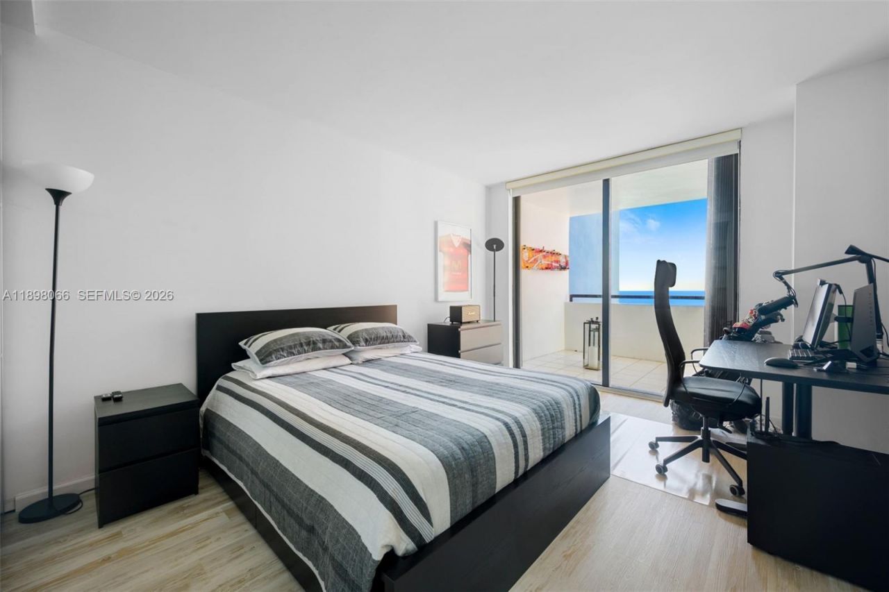 1581 Brickell Ave, Unit 2005, Miami, FL 33129 Photo