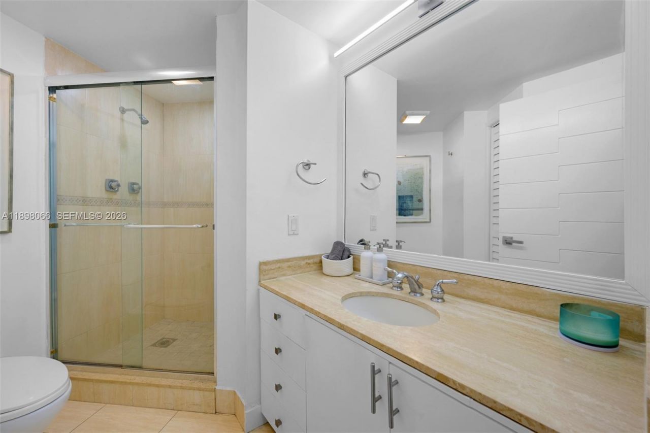 1581 Brickell Ave, Unit 2005, Miami, FL 33129 Photo