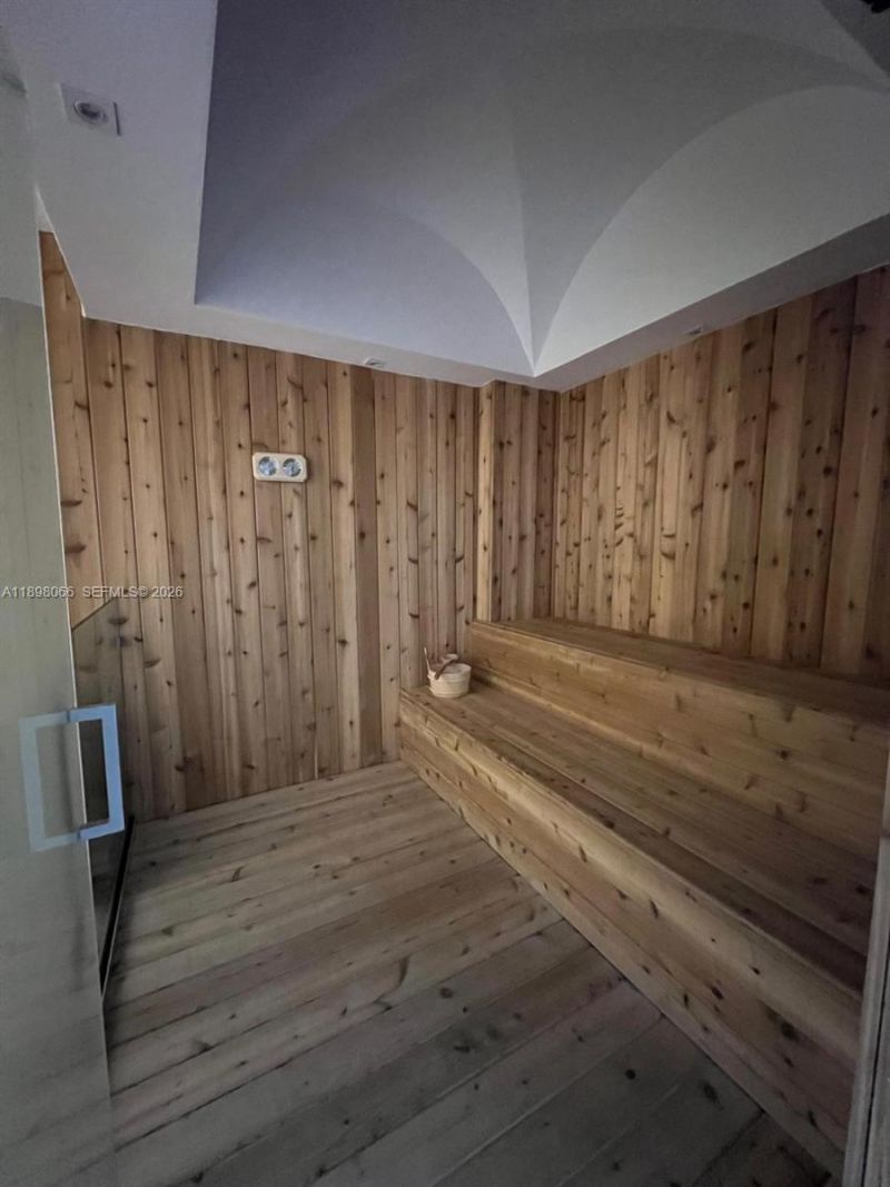 1581 Brickell Ave, Unit 2005, Miami, FL 33129 Photo