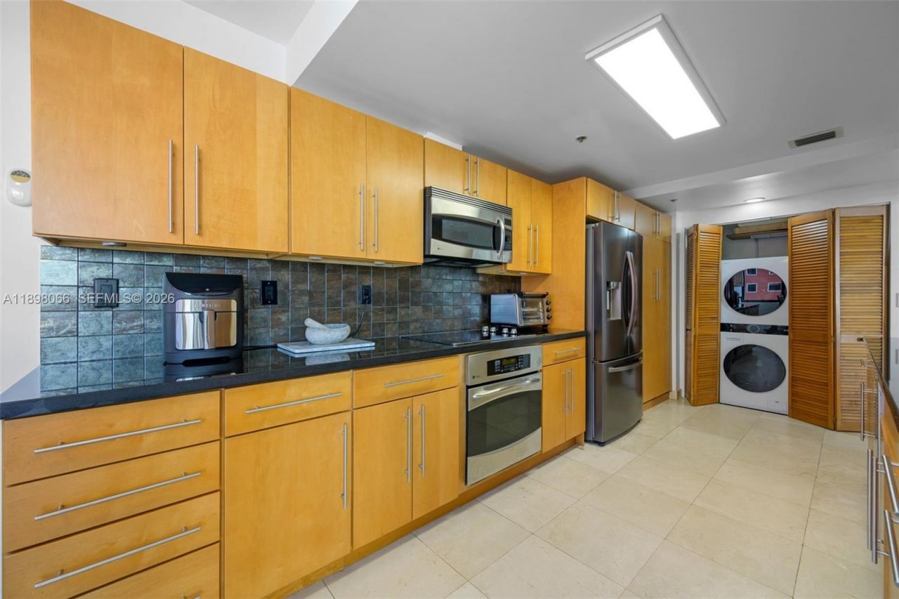 1581 Brickell Ave, Unit 2005, Miami, FL 33129 Photo