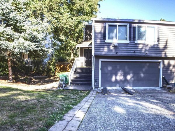 18047 SW Monte Verdi Bl, Beaverton, OR 97007