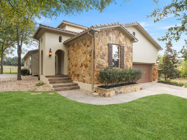 114 Cimarron Hills TRL E, Georgetown, TX 78628