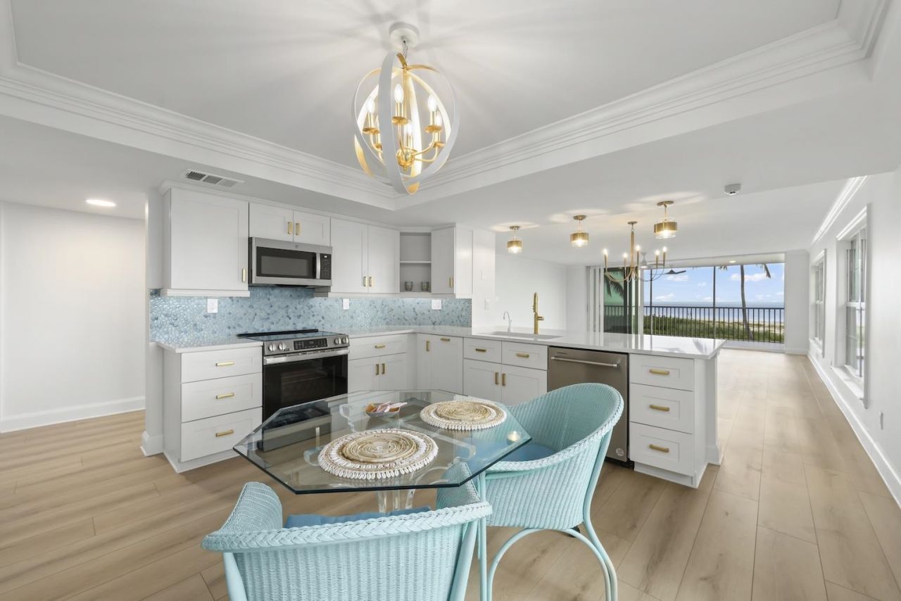 3145 West Gulf Drive, Unit 102, Sanibel, FL 33957 Photo