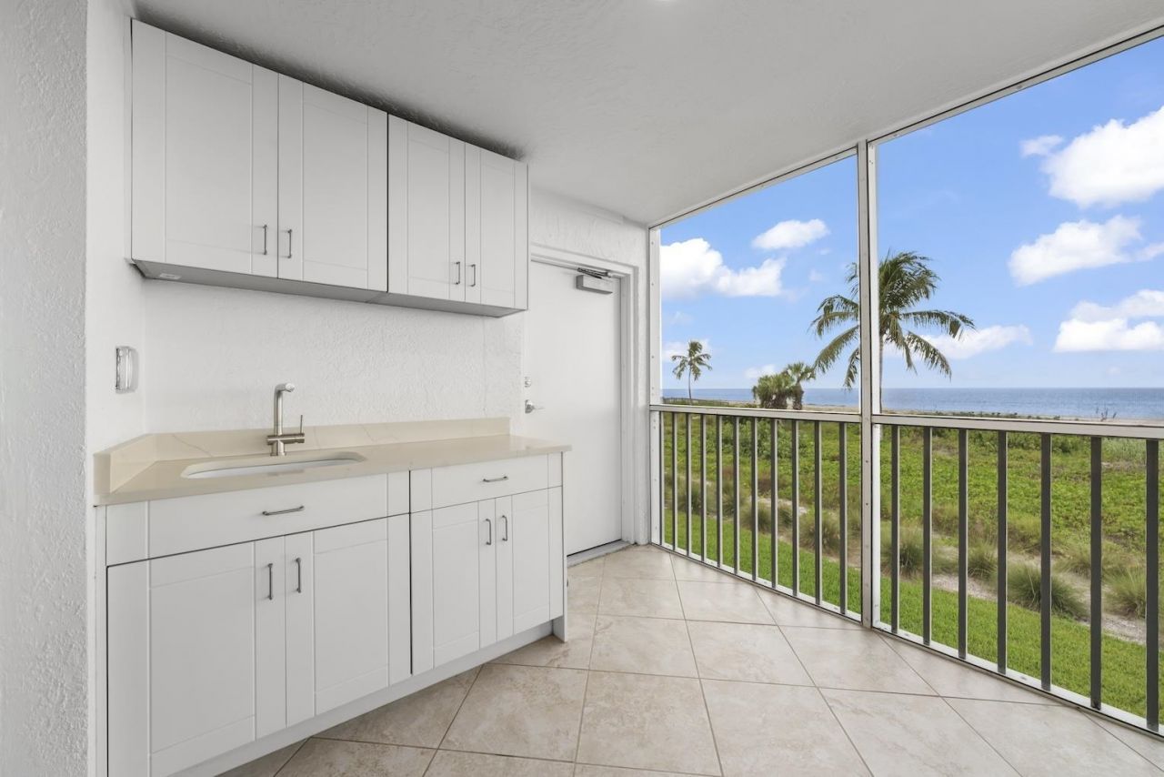3145 West Gulf Drive, Unit 102, Sanibel, FL 33957 Photo