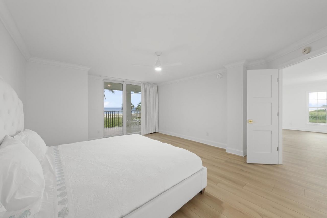3145 West Gulf Drive, Unit 102, Sanibel, FL 33957 Photo