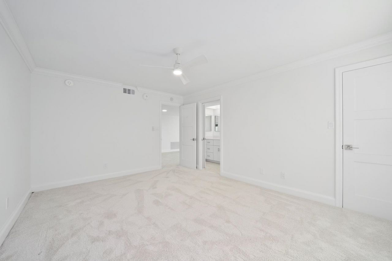 3145 West Gulf Drive, Unit 102, Sanibel, FL 33957 Photo