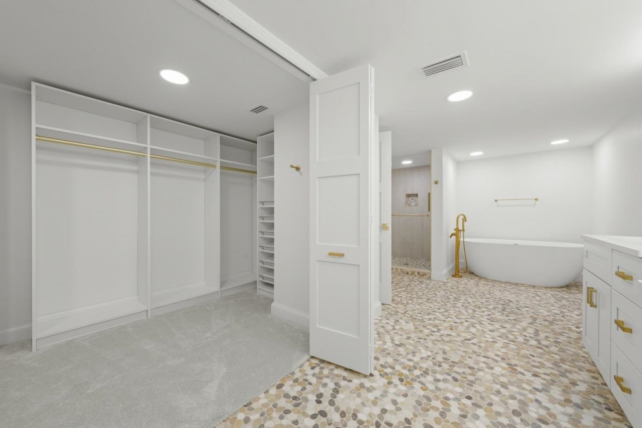 3145 West Gulf Drive, Unit 102, Sanibel, FL 33957 Photo