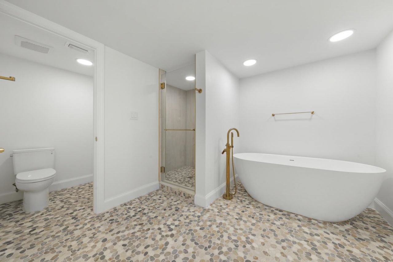 3145 West Gulf Drive, Unit 102, Sanibel, FL 33957 Photo