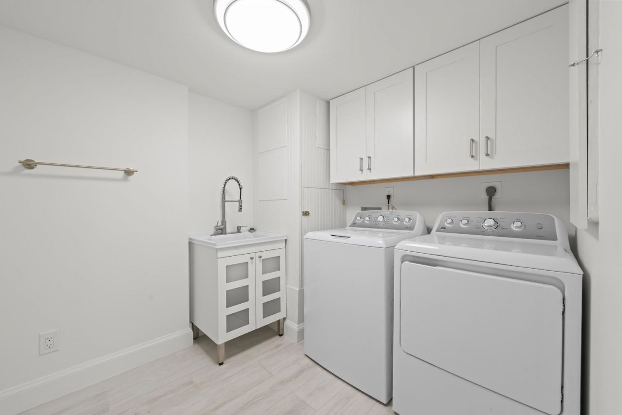 3145 West Gulf Drive, Unit 102, Sanibel, FL 33957 Photo
