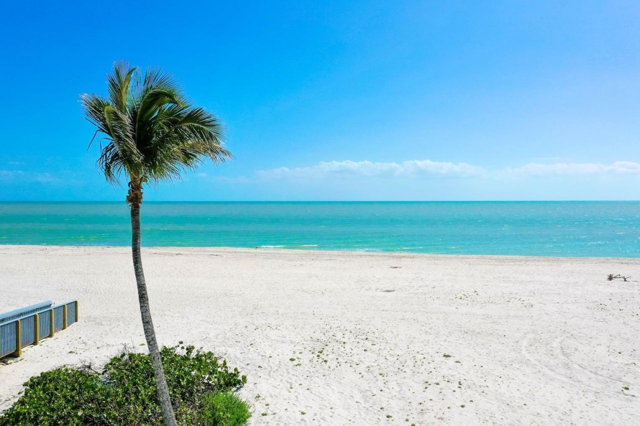 3145 West Gulf Drive, Unit 102, Sanibel, FL 33957 Photo