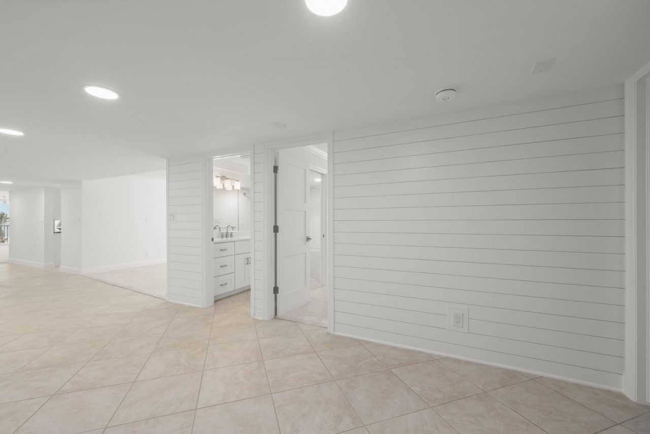 3145 West Gulf Drive, Unit 102, Sanibel, FL 33957 Photo