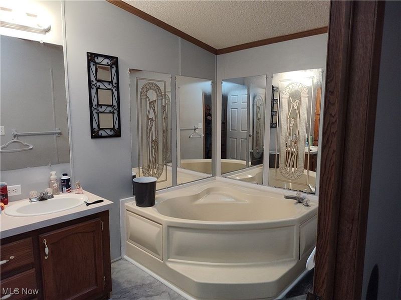 322 Morgan Terrace, Roaming Shores, OH 44084 Photo 29