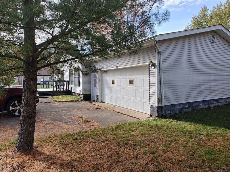 322 Morgan Terrace, Roaming Shores, OH 44084 Photo 3