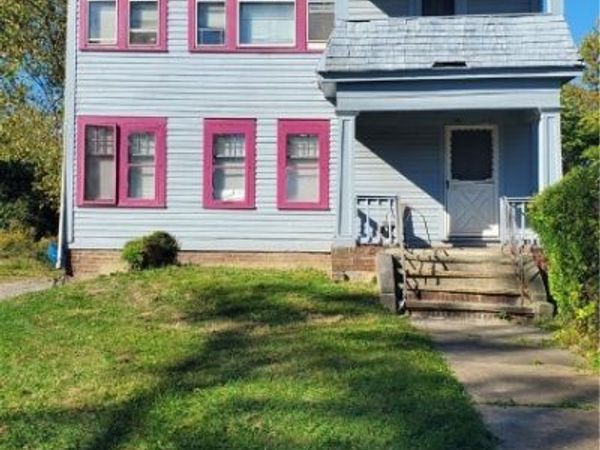 1602 Hillcrest Road, East Cleveland, OH 44118