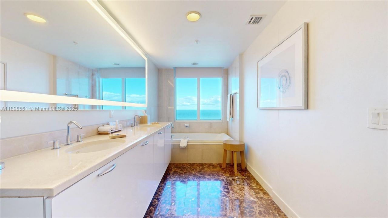 505 N Fort Lauderdale Beach Blvd, Unit 1017, Fort Lauderdale, FL 33304 Photo