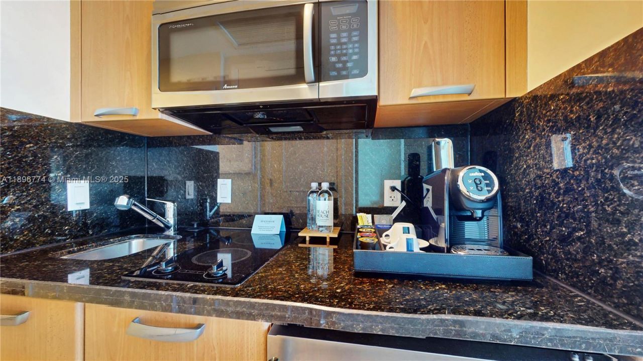 505 N Fort Lauderdale Beach Blvd, Unit 1711, Fort Lauderdale, FL 33304 Photo