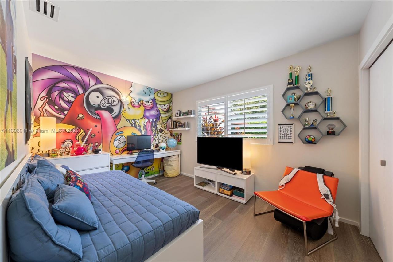 12944 Banyan Rd, North Miami, FL 33181 Photo