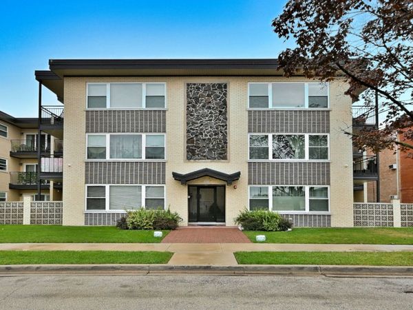 3035 Paris Avenue, Unit 305, River Grove, IL 60171