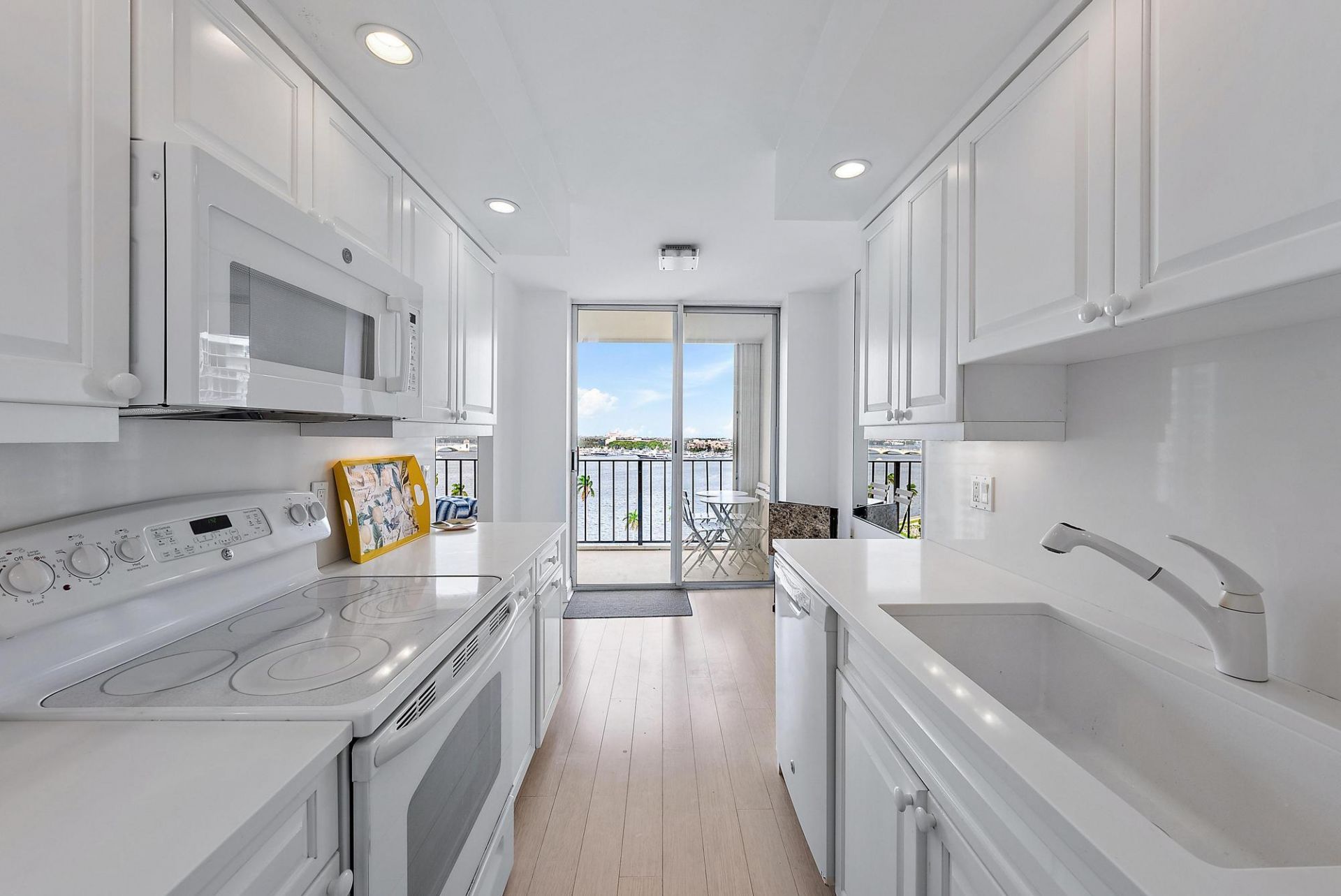 1801 S Flagler Drive, Unit 1206, West Palm Beach, FL 33401 Photo