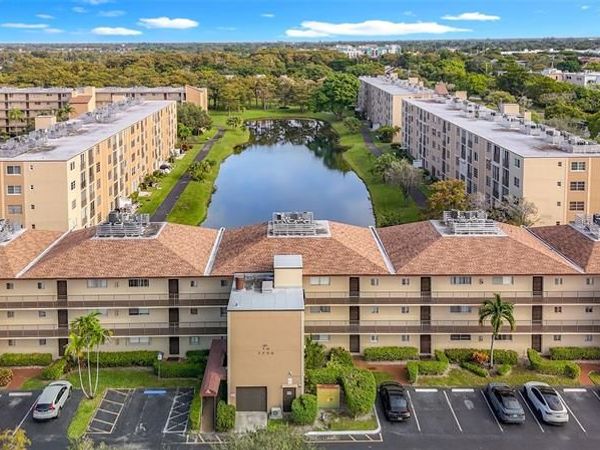 7750 NW 50th Street, Unit 106, Lauderhill, FL 33351