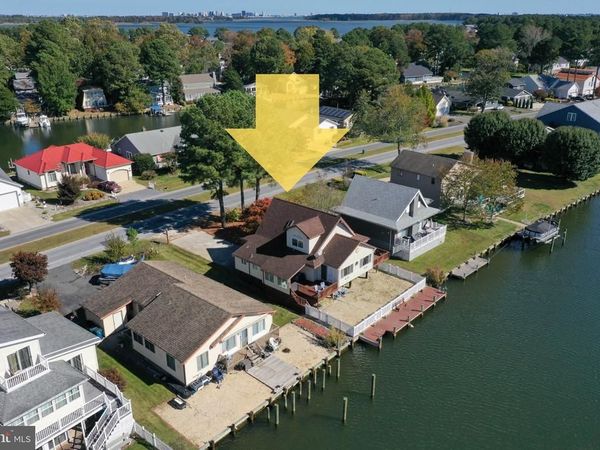 386 OCEAN PARKWAY, OCEAN PINES, MD 21811