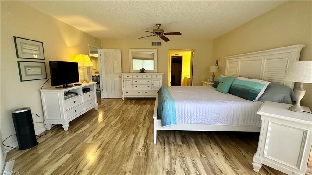 6979 Winkler Rd, Unit 117, Fort Myers, FL 33919 Photo