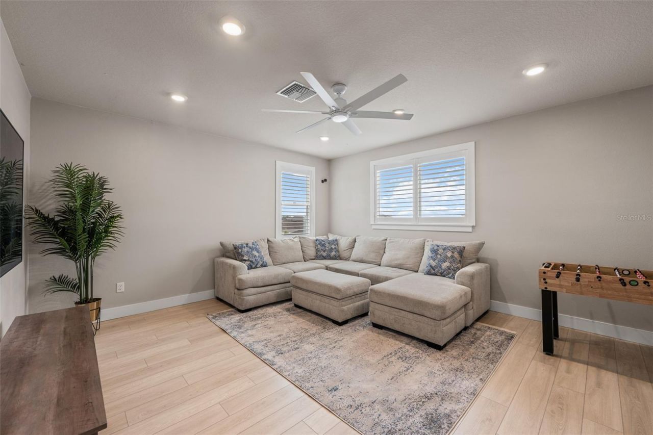 8714 Drummer Plank Drive, Wesley Chapel, FL 33545 Photo