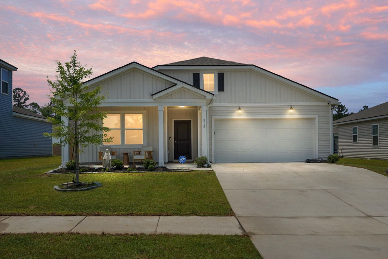 513 Donnas Vw Way Photo 1
