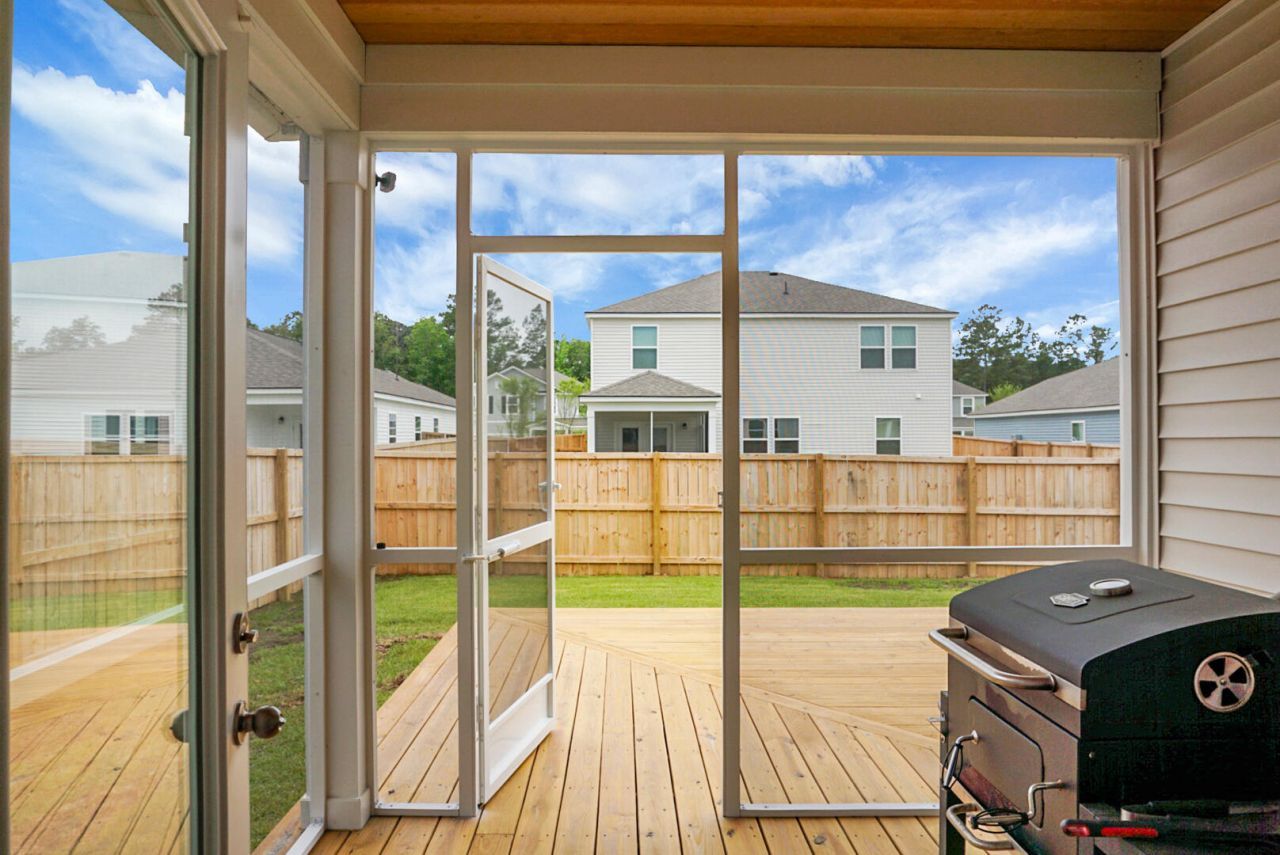513 Donnas Vw Way Photo 27