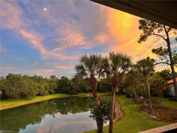321 Robin Hood CIR, Unit 201, NAPLES, FL 34104