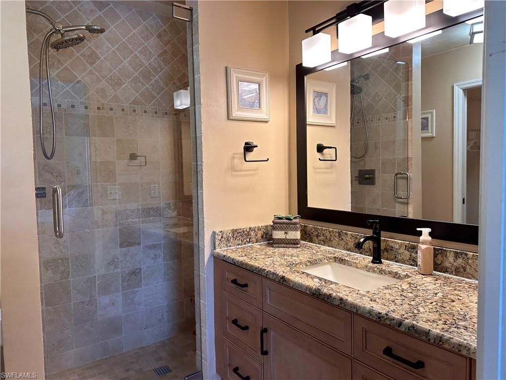 321 Robin Hood Cir, Unit 201, Naples, FL 34104 Photo