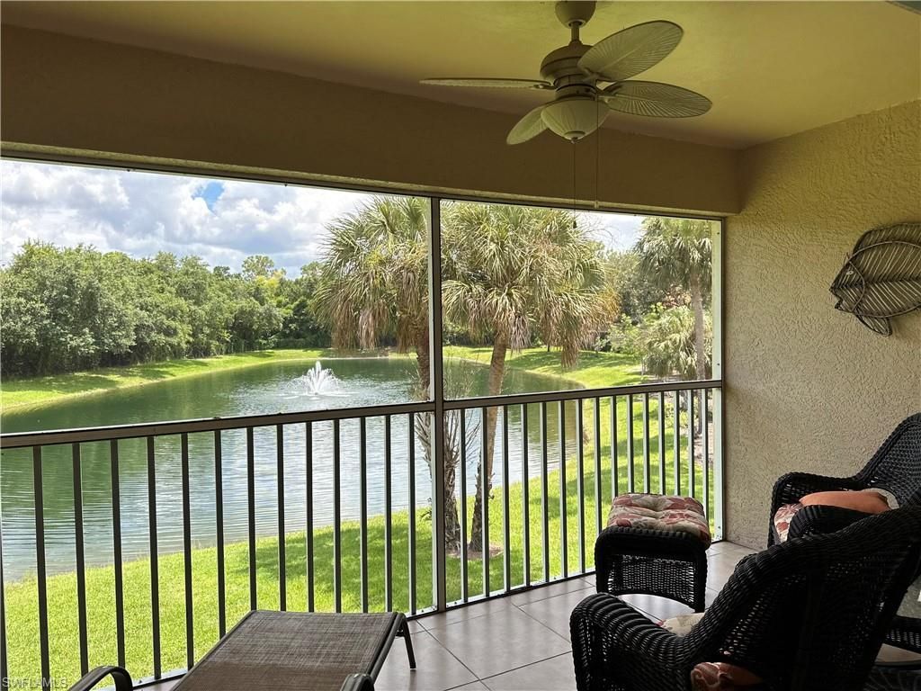 321 Robin Hood Cir, Unit 201, Naples, FL 34104 Photo