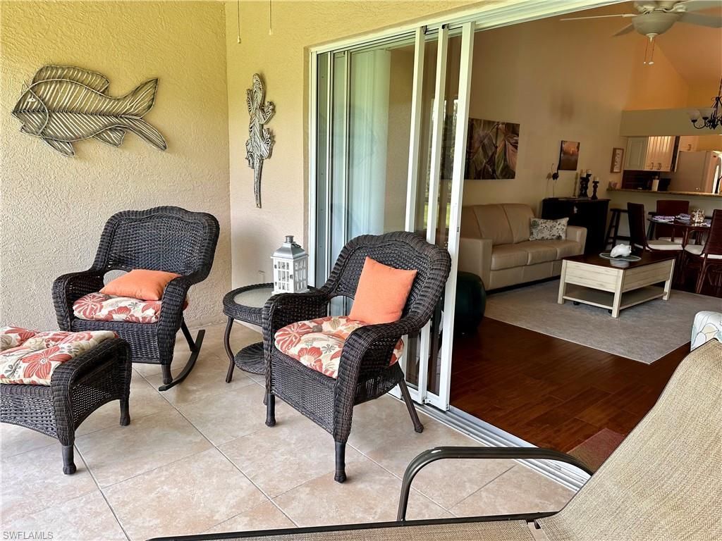 321 Robin Hood Cir, Unit 201, Naples, FL 34104 Photo