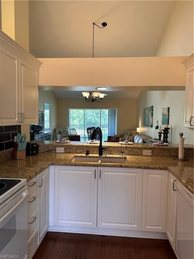 321 Robin Hood Cir, Unit 201, Naples, FL 34104 Photo
