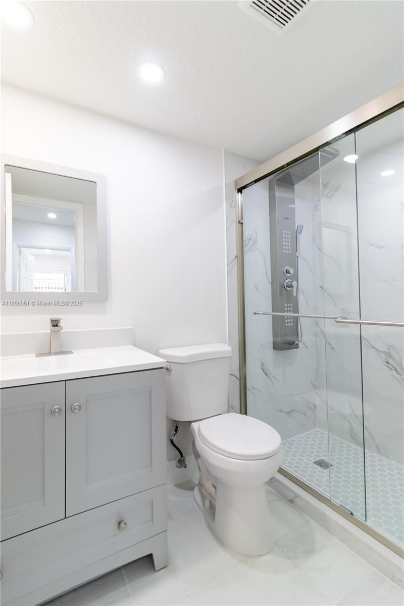 217 NW 109th Ave, Unit 2-217, Miami, FL 33172 Photo