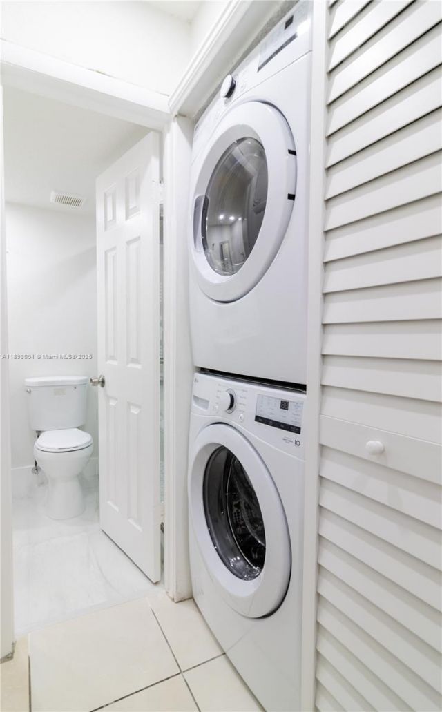 217 NW 109th Ave, Unit 2-217, Miami, FL 33172 Photo