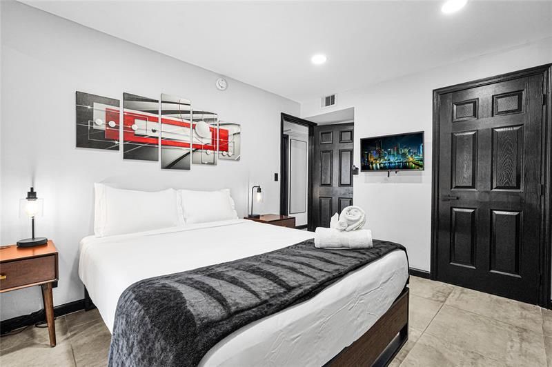 621 NE 28th Street, Wilton Manors, FL 33334 Photo