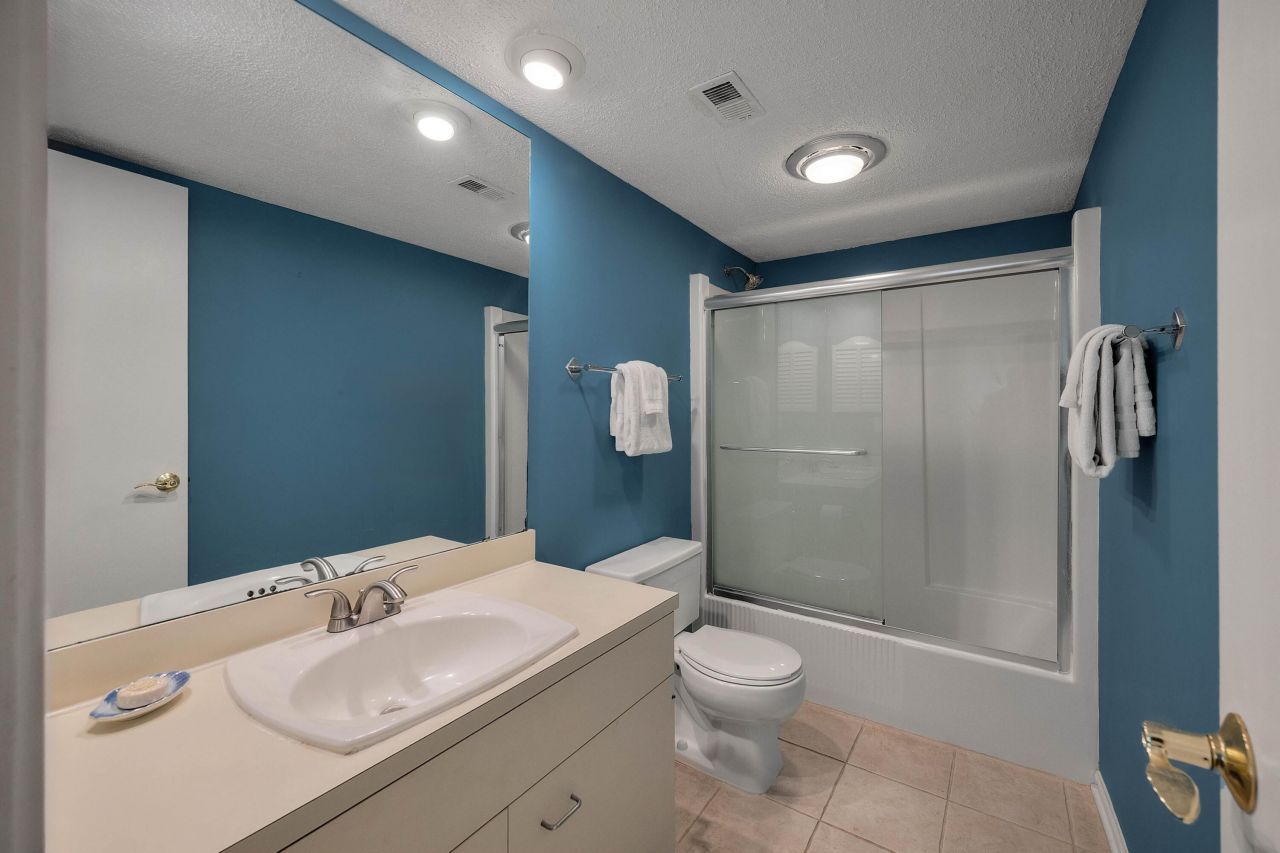 1368 Pelican Watch Villas Photo 23