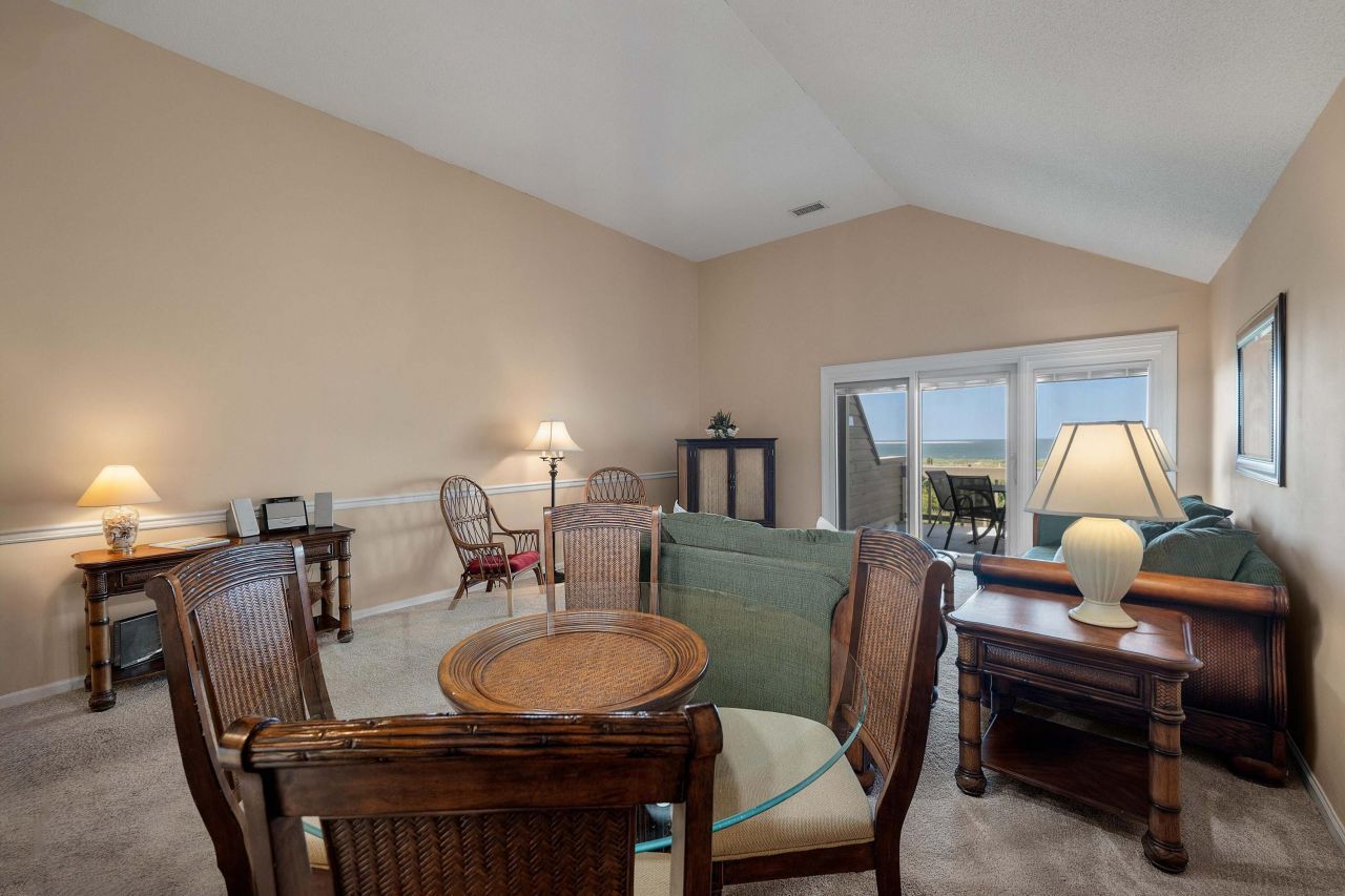 1368 Pelican Watch Villas Photo 25