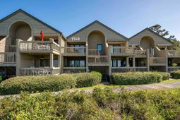 1368 Pelican Watch Villas photo 4