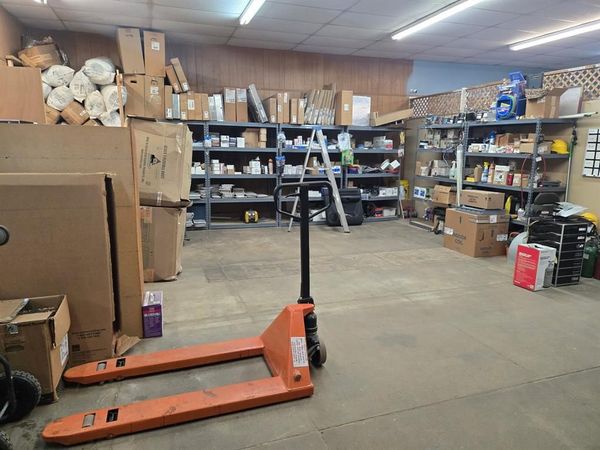 102 Main St , Naples, TX 75568