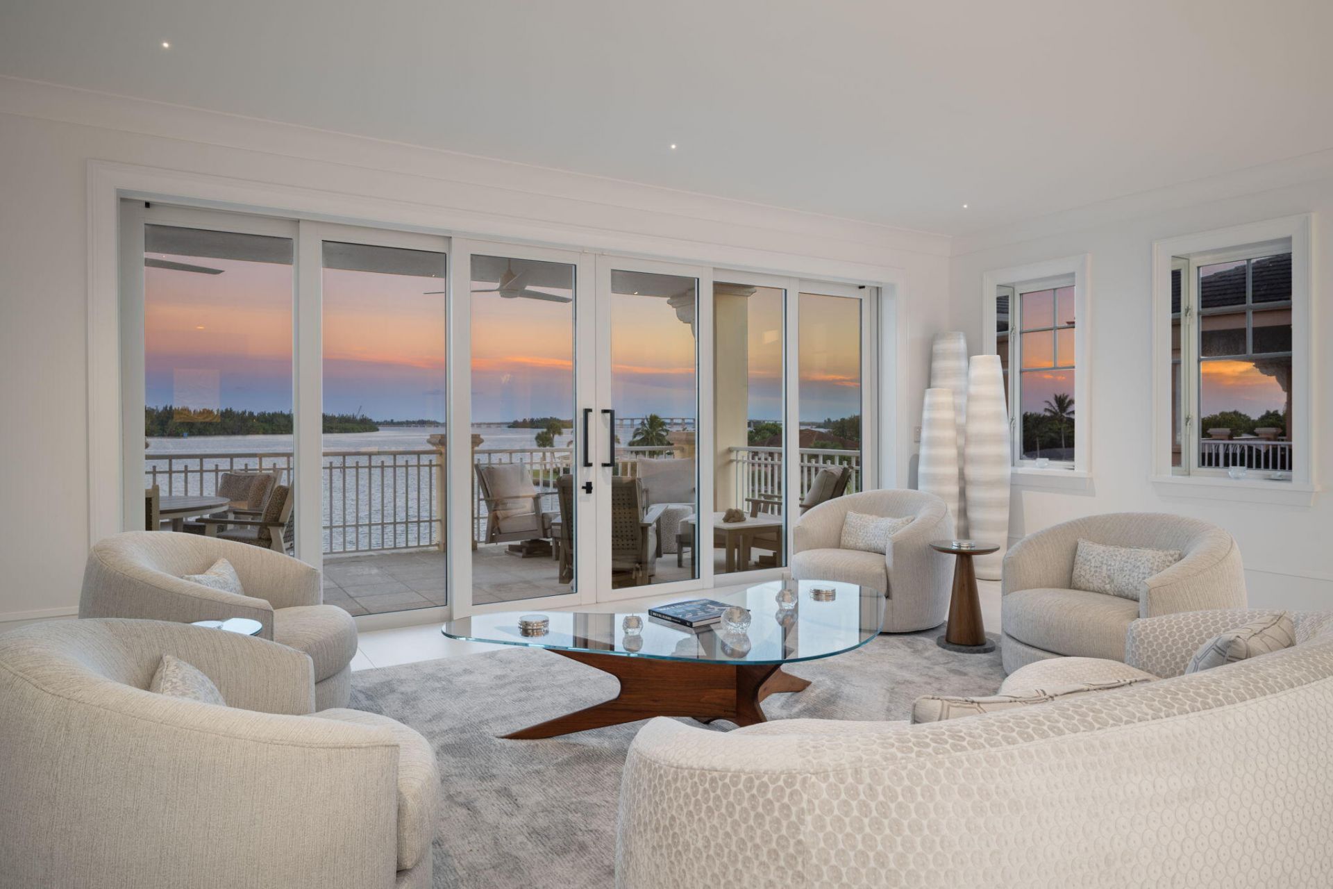 7 Royal Palm Pointe, Unit Ph-W, Vero Beach, FL 32960 Photo