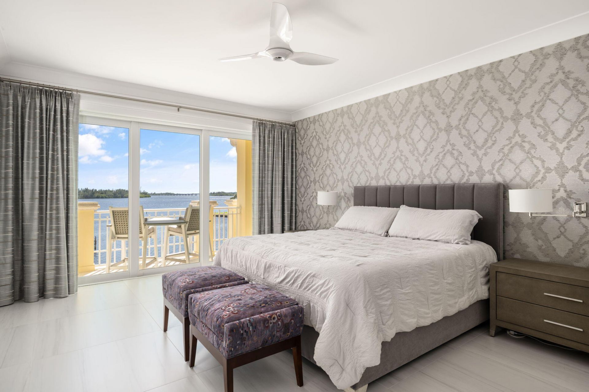 7 Royal Palm Pointe, Unit Ph-W, Vero Beach, FL 32960 Photo