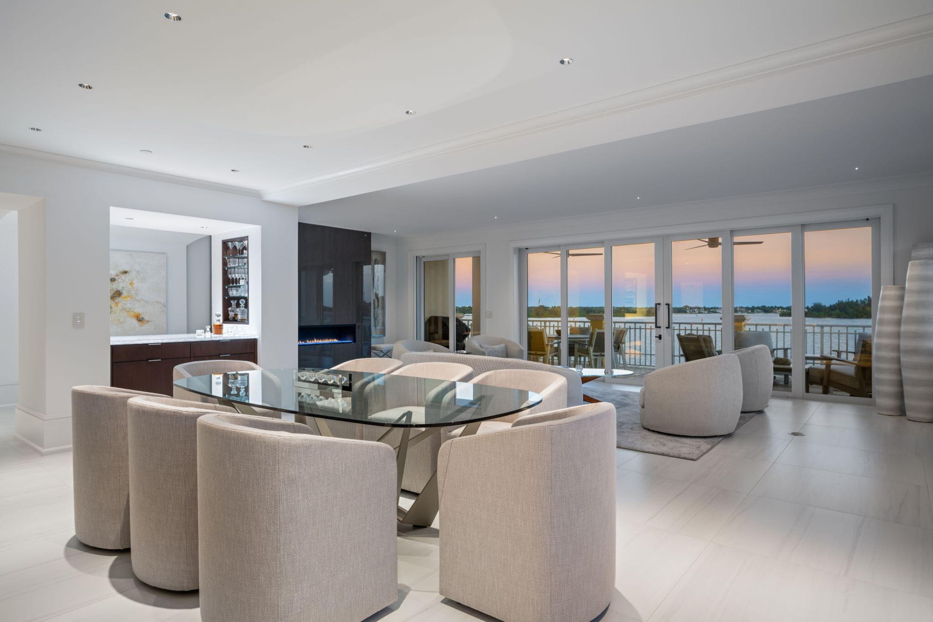 7 Royal Palm Pointe, Unit Ph-W, Vero Beach, FL 32960 Photo