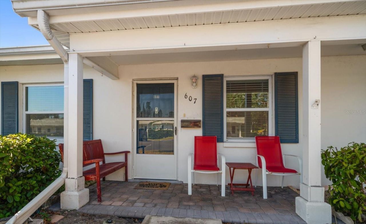 607 Brandywine Drive, Unit 607, Largo, FL 33771 Main Photo