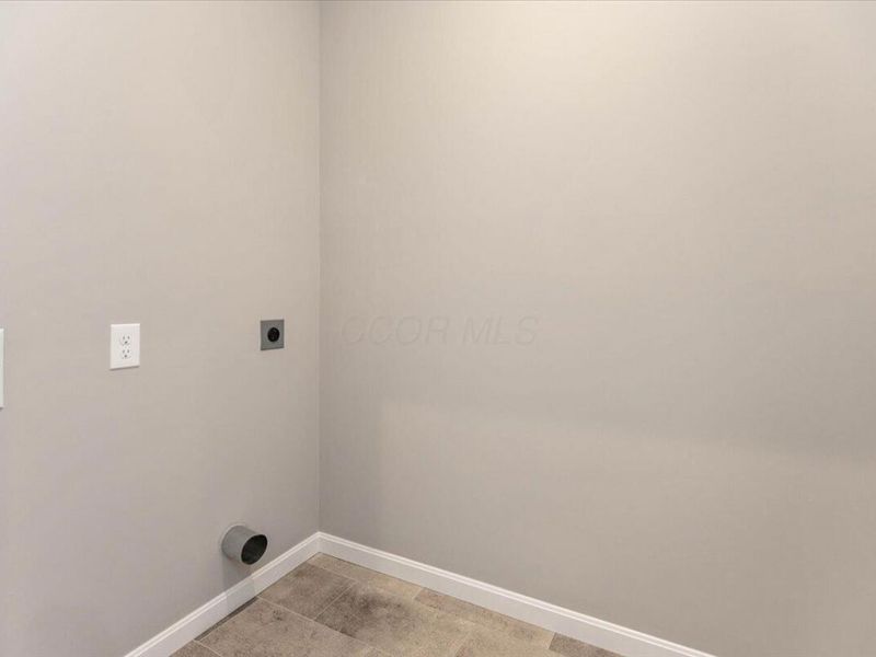 364 Isaac Tharp Street, Pataskala, OH 43062 Photo 19