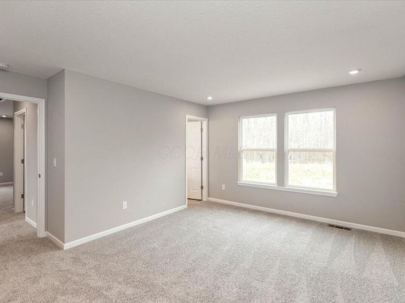 364 Isaac Tharp Street, Pataskala, OH 43062 Photo 22