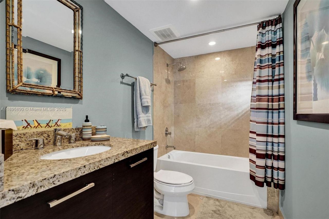 9400 W Bay Harbor Dr, Unit 103, Bay Harbor Islands, FL 33154 Photo