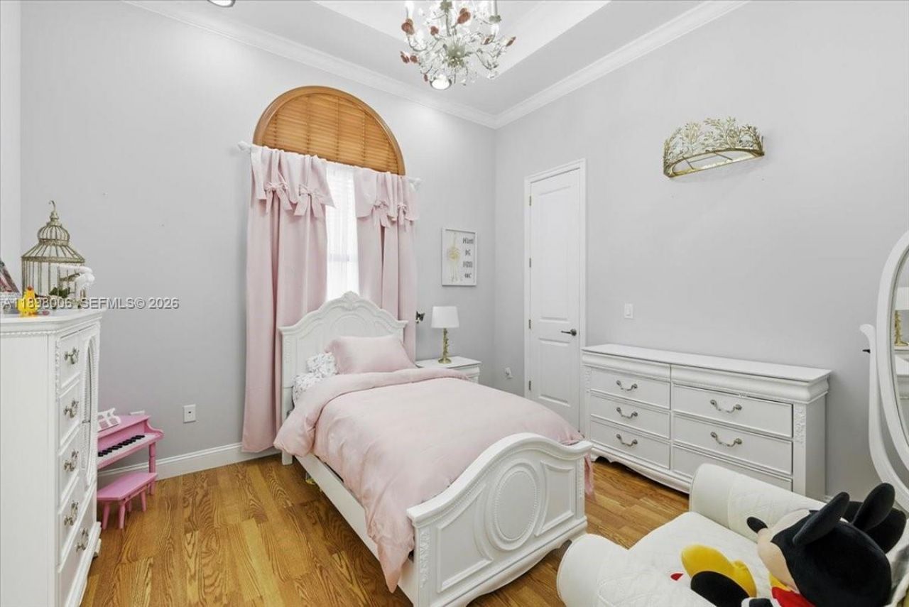 10181 NW 131st St, Hialeah Gardens, FL 33018 Photo